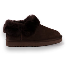Load image into Gallery viewer, AUS WOOLI UGG Unisex Coogee Sheepskin Wool Ankle Slippers In Chocolate