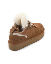 Load image into Gallery viewer, AUS WOOLI UGG Hamilton Sheepskin Wool Lace-Up Sneaker In Chestnut/Tan