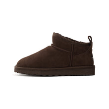 Load image into Gallery viewer, AUS WOOLI UGG Airlie Sheepskin Ultra Mini Boots In Chocolate