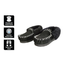 Load image into Gallery viewer, AUS WOOLI HAND STITCHED WOMENS SHEEPSKIN MOCCASIN - Black