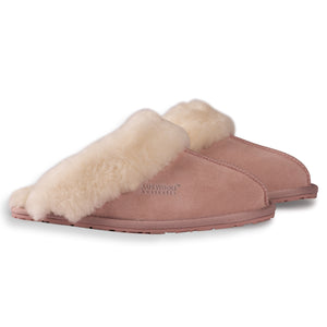 Blush pink hotsell ugg slippers