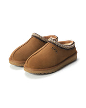 Load image into Gallery viewer, AUS WOOLI UGG Croydon Sheepskin Wool Ankle Braid Slippers In Chestnut/Tan

