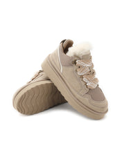 Load image into Gallery viewer, AUS WOOLI UGG Hamilton Sheepskin Wool Lace-Up Sneaker In Sand
