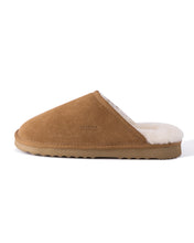 Load image into Gallery viewer, AUS WOOLI UGG Unisex Manly Sheepskin Wool Slippers In Chestnut/Tan
