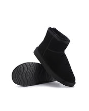 Load image into Gallery viewer, AUS WOOLI UGG Bondi Sheepskin Short Ankle Boots In Black

