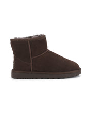 Load image into Gallery viewer, AUS WOOLI UGG Bondi Sheepskin Short Ankle Boots In Chocolate
