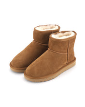 Load image into Gallery viewer, AUS WOOLI UGG Bondi Sheepskin Short Ankle Boots In Chestnut/Tan
